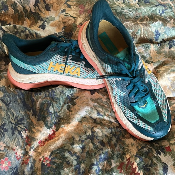 Hoka Mafate Speed 4 trail running shoes in deep teal/water garden - Picture 6 of 9